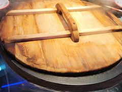 -鱼窝棚柴火铁锅炖(富山屯店)