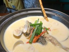 -佬麻雀·新湘菜(珠海金发购物中心店)