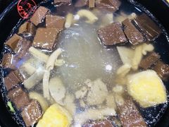 鸭血粉丝汤-百年尹氏汤包(湖南路狮子桥店)