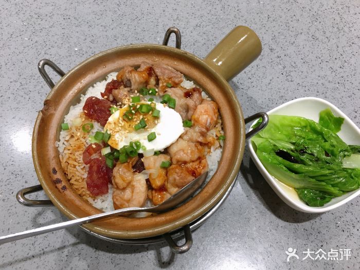 膳心记-煲仔饭专门店(大芬店)招牌四宝煲仔饭图片