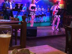 -皇冠自酿啤酒坊(中国红街5号楼店)