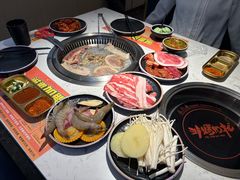 -非烤勿扰韩式自助烤肉火锅(龙岗万达广场店)