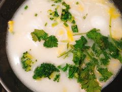 -罗罐中米粉(人信汇店)