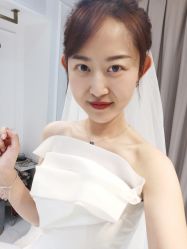 -GRACE KELLY婚纱与礼服(北京店)