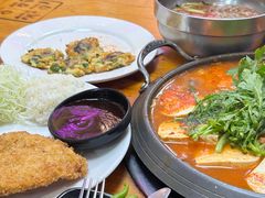 -真利味·脊骨火锅·正宗韩国料理(韩乐坊店)