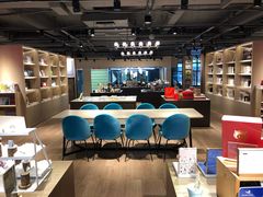 -光海书局(南京东路第一百货店)