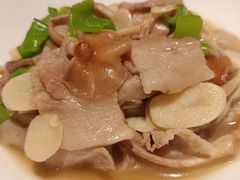 -一坐一忘云南菜(嘉里中心店)