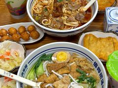 -鑫花溪牛肉米粉(凤凰街创始总店)