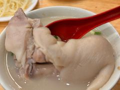 -雷祖芳老妈蹄花店