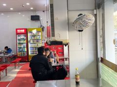 -易记皮肚面(明瓦廊店)