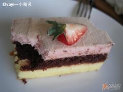 当月新品草莓芝士横面-榖屋house of flour(张江首店)