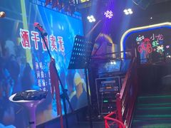 -路边边.炒菜烧烤.音乐餐厅(良乡长虹店)