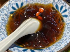 -四小区火锅·巷子里的重庆火锅(花照壁店)