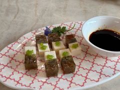 酱椒皮蛋豆腐-二泉园老菜馆·百年无锡菜