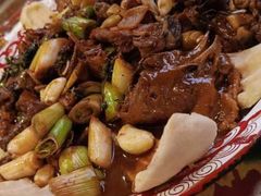-闯关东东北农家菜(崂山石老人店)