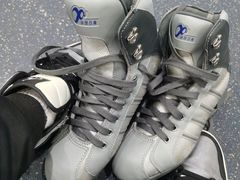 -冰纷万象滑冰场(深圳万象城店)