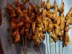 -街角等你.大连海鲜烧烤.经典铁板海鲜串(西安路店)