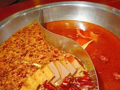 -谭鸭血老火锅(远大购物广场店)