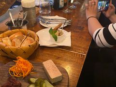 -羽深肉铺 Steak & Wine