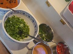 -谭公鱼头·鲜鱼火锅·小龙虾·江湖菜(秀沿路店)