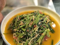 酸笋炒空心菜-浩海火烧云傣家菜(京广店)