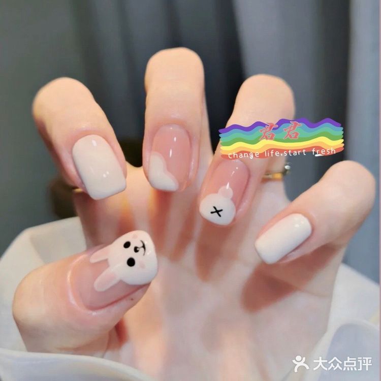 可妮兔手绘美甲