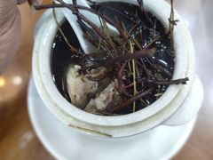 鸡骨草煲猪横利-煲煲掂风味煲仔饭餐厅(西区店)