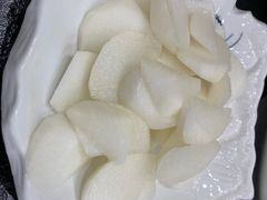 精品白玉萝卜-撒拉人家.酸菜牦牛肉火锅