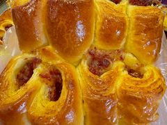 -昆明冠生园·鲜花饼·面包蛋糕(老街店)