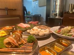 -草家酱蟹炭火烤肉店(珲春南路一店)