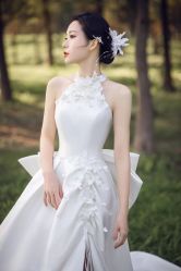 -Lady  Jane高端婚纱礼服馆