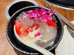 -鸣鹤山房•成都串串香火锅茶坊(龙阳广场店)