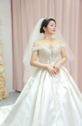-LOVE SHINE婚纱·红鼎庄龙凤褂·妈妈装定制