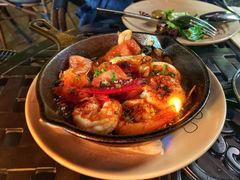 橄榄油烤大虾-BROWNSTONE布朗石西班牙餐厅(富城店)