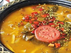 -符缸酸菜鸡(华阳店)