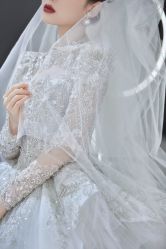 -艾米丽婚纱礼服