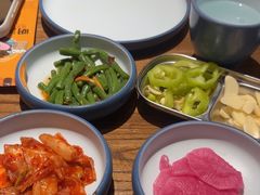 -明洞阿姨·韩式酱蟹烤肉·创意料理(三元桥店)