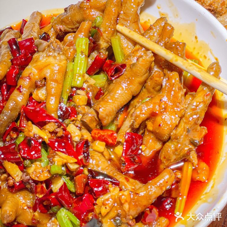 这一口西安传统烤肉谁懂啊……