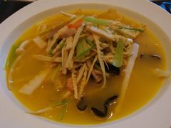 浓汤天目笋-杭州和达希尔顿逸林酒店·和园中餐厅-杭帮菜名店