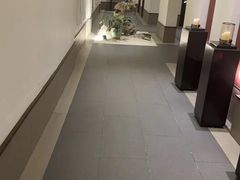 -梅花香里大酒店(郁金香路店)