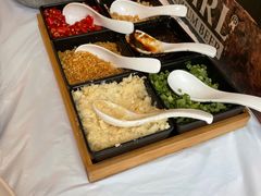 -鲜入围煮花胶鸡海鲜火锅