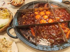 -岗上渣渣老火锅(两路口店)