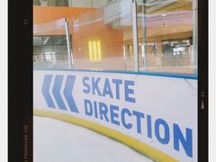 -冠军冰场CHAMPION RINK(中华城店)