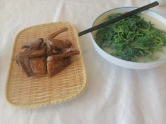 -五谷芳乳鸽王(梅沙老店)
