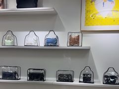 -万物奢潮中古奢侈品(青岛店)