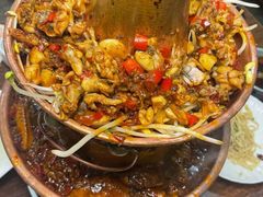 -超越炭火牛蛙火锅鸡(河东店)