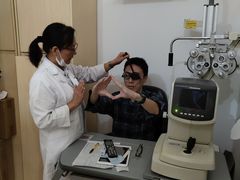 -宝岛眼镜(上海康桥大润发店)