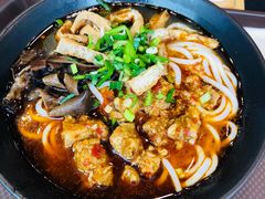 蒜香排骨-宝小庆邵阳米粉(深圳市南山保利店)