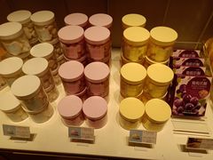 零售区-好利来(十里河店)