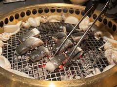 -铭牛烧肉·和牛海鲜自助(高新月牙湖店)